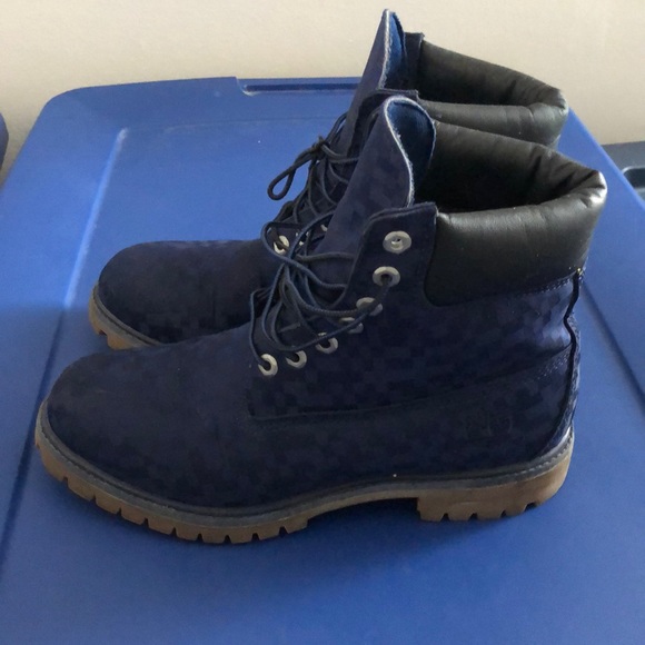 Digital Blue Timberlands - Picture 2 of 4